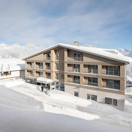 Tannenboden Hotel *